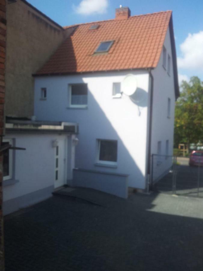Kleines Apartement Zwischen Ega Und Messe Erfurt Exterior photo